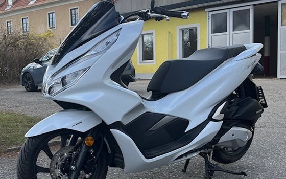 Gebrauchtmotorrad Honda PCX125 - Bild 2