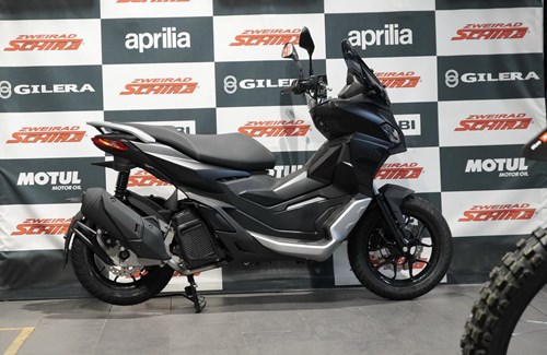 Gebrauchtmotorrad Aprilia SR GT ABS 125