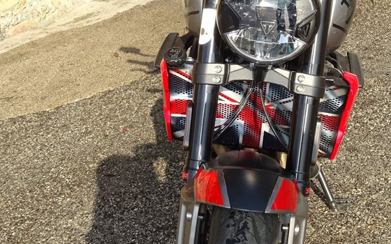 Gebrauchtmotorrad Triumph Trident 660 - Bild 4
