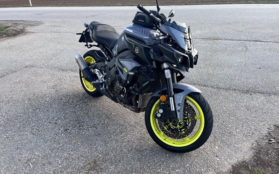Gebrauchtmotorrad Yamaha MT-10 - Bild 1