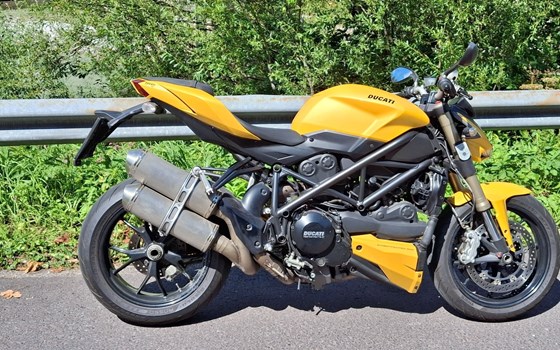 Gebrauchtmotorrad Ducati Streetfighter 848 - Bild 1