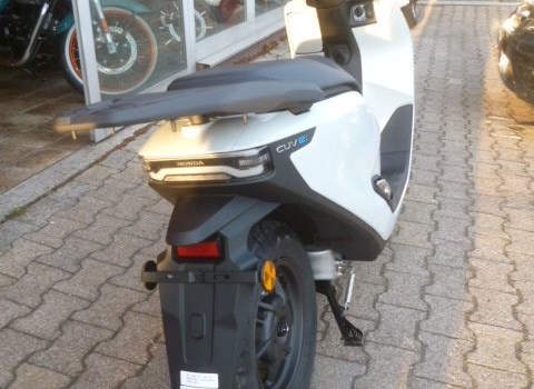 Gebrauchtmotorrad Honda CUV e: - Bild 4