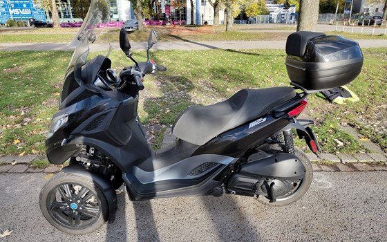 Gebrauchtmotorrad Piaggio MP3 300 - Bild 6