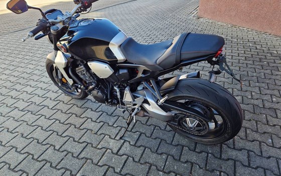 Gebrauchtmotorrad Honda CB 1000 R - Bild 4
