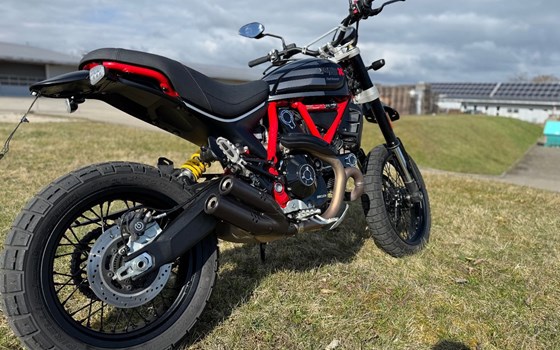 Gebrauchtmotorrad Ducati Scrambler Desert Sled - Bild 6