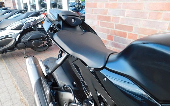 Gebrauchtmotorrad Yamaha R1 - Bild 12