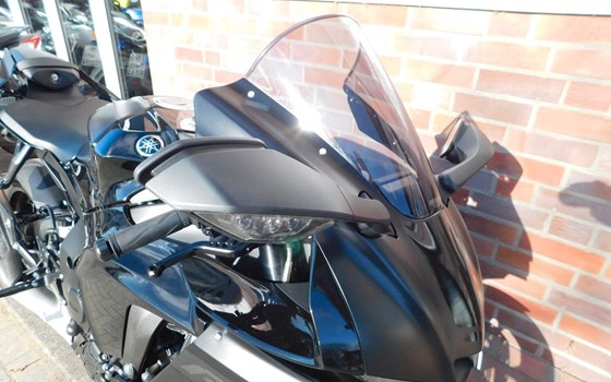 Gebrauchtmotorrad Yamaha R1 - Bild 8