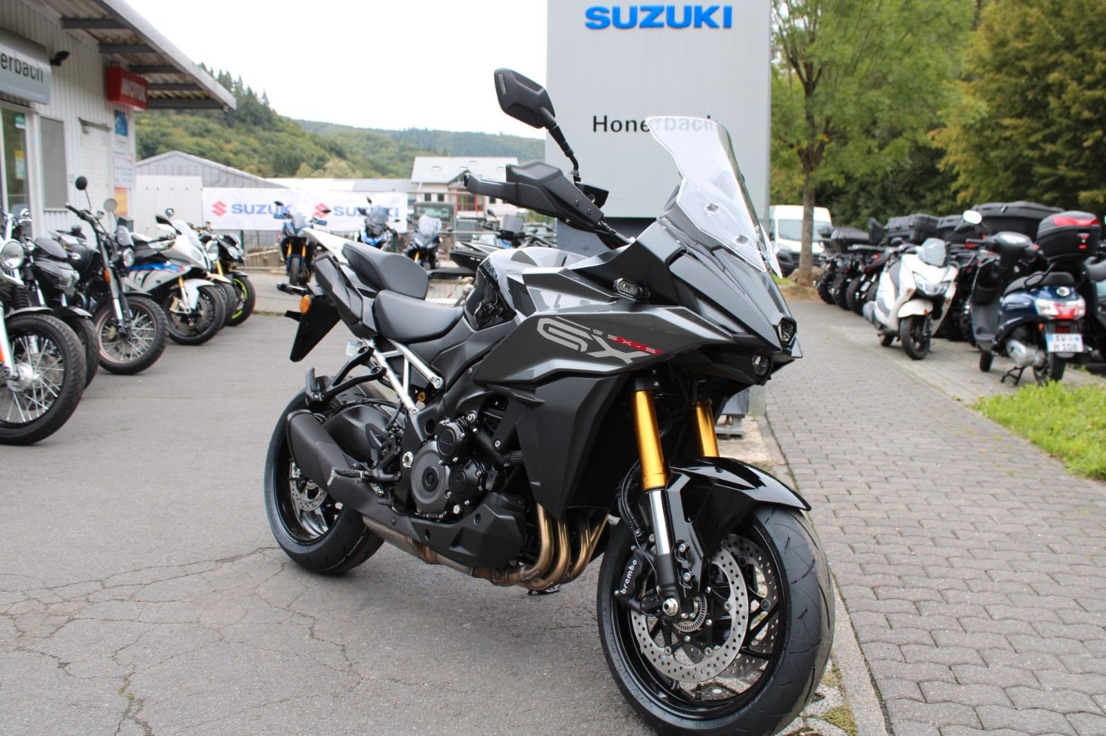 Suzuki GSX-S1000GX