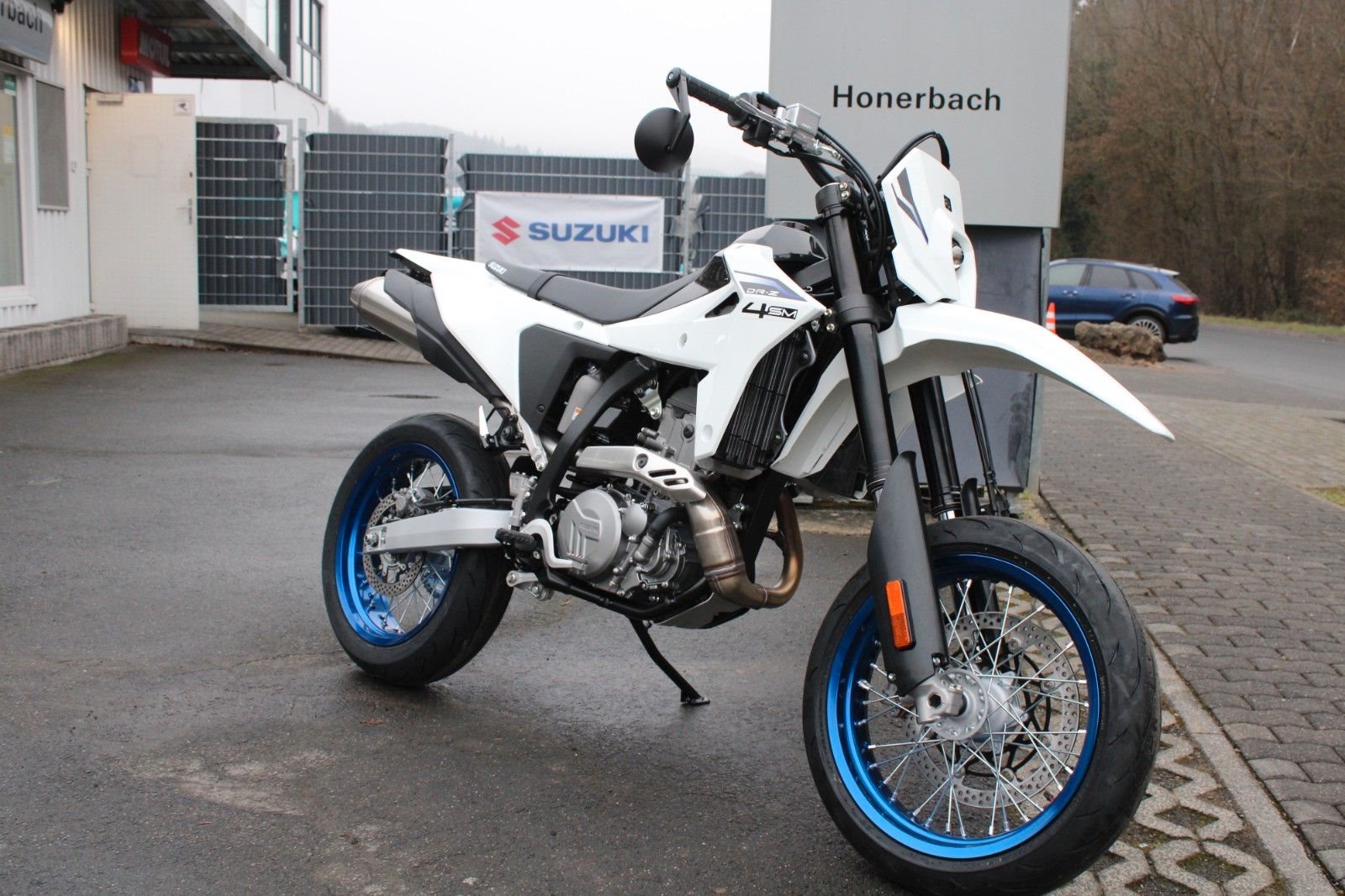Suzuki DR-Z4SM
