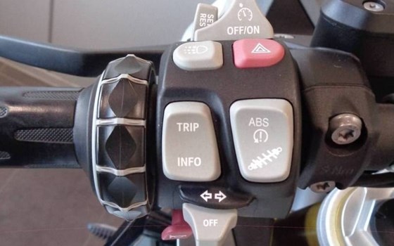 Gebrauchtmotorrad BMW R 1200 RS - Bild 3