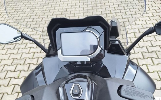 Gebrauchtmotorrad Kymco CV3 550i ABS - Bild 9