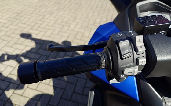 Gebrauchtmotorrad Honda Forza 125 - Bild 13