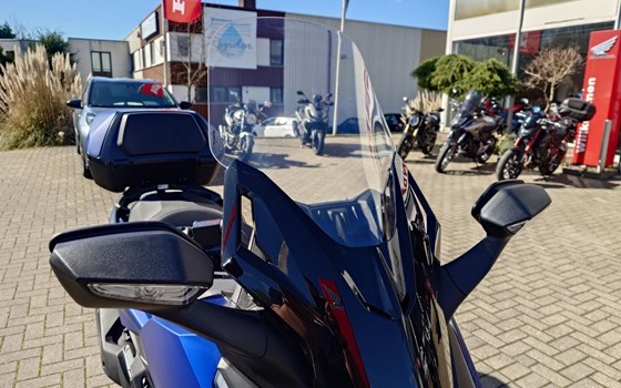 Gebrauchtmotorrad Honda Forza 125 - Bild 19