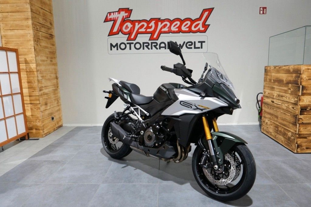 Suzuki GSX-S1000GX 