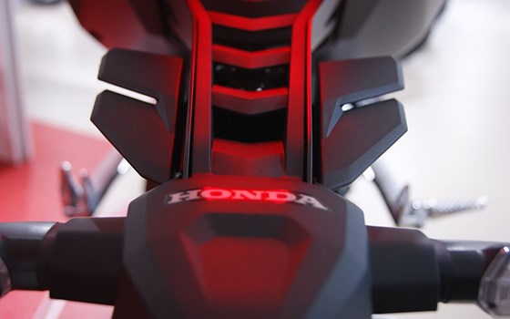 Neufahrzeug Honda CB650R - Bild 7