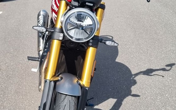 Gebrauchtmotorrad Triumph Speed 400 - Bild 3