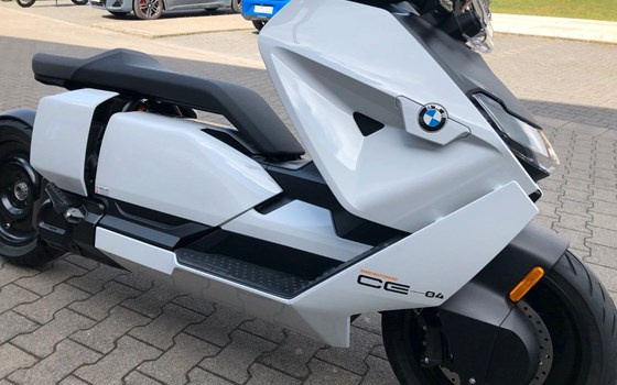 Gebrauchtmotorrad BMW CE 04 - Bild 12