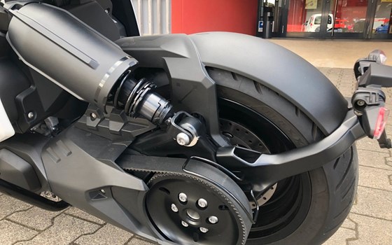 Gebrauchtmotorrad BMW CE 04 - Bild 25