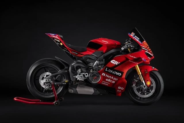 Ducati Panigale V4 Márquez 2025 World Champion Replica