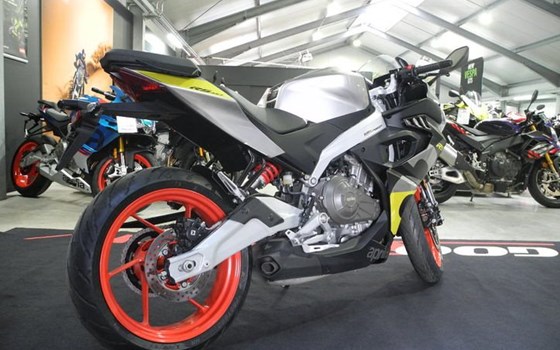 Neufahrzeug Aprilia RS 457 - Bild 8
