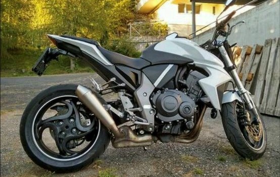 Gebrauchtmotorrad Honda CB 1000 R - Bild 2