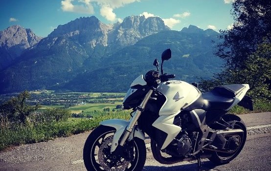 Gebrauchtmotorrad Honda CB 1000 R - Bild 3