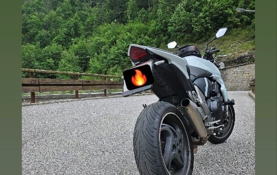 Gebrauchtmotorrad Honda CB 1000 R - Bild 4