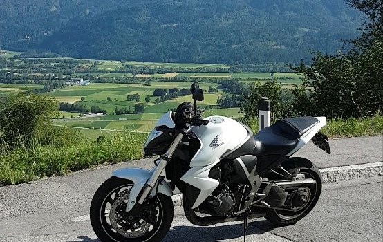 Gebrauchtmotorrad Honda CB 1000 R - Bild 5