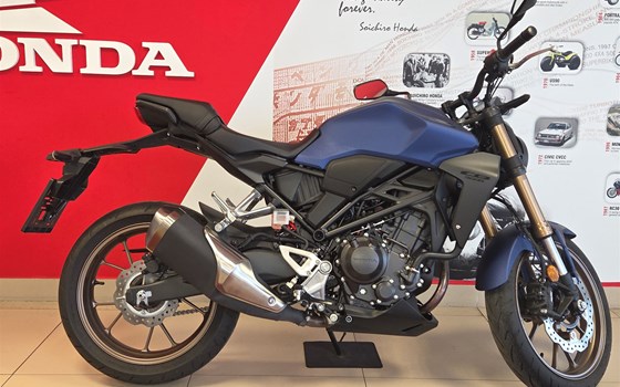 Gebrauchtmotorrad Honda CB300R - Bild 6