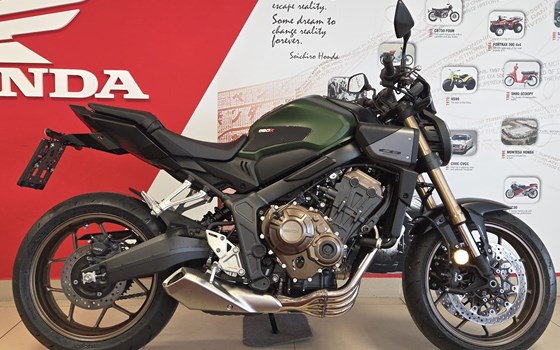 Gebrauchtmotorrad Honda CB650R - Bild 6