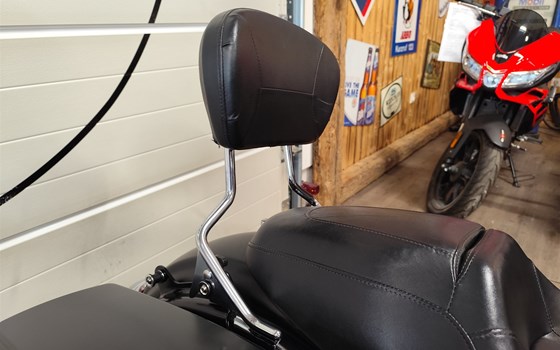 Gebrauchtmotorrad Harley-Davidson Street Glide FLHX - Bild 10