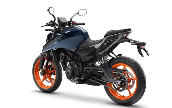 Neufahrzeug KTM 125 Duke - Bild 12