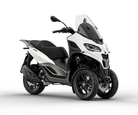 Neumotorrad Piaggio MP3 310