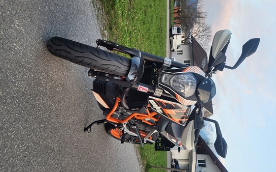 Gebrauchtmotorrad KTM 390 Duke - Bild 3