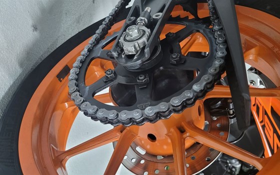 Gebrauchtmotorrad KTM 390 Duke - Bild 4