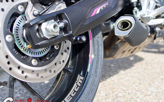 Neufahrzeug Suzuki GSX-8S - Bild 8