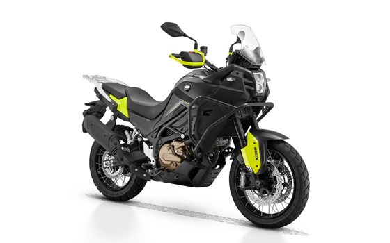 Neufahrzeug QJ Motor SVT 650 X - Bild 1