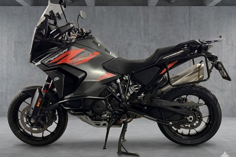 Schnell und weit fahren - Tourenmotorräder die Fahrspaß, Speed und Komfort bieten