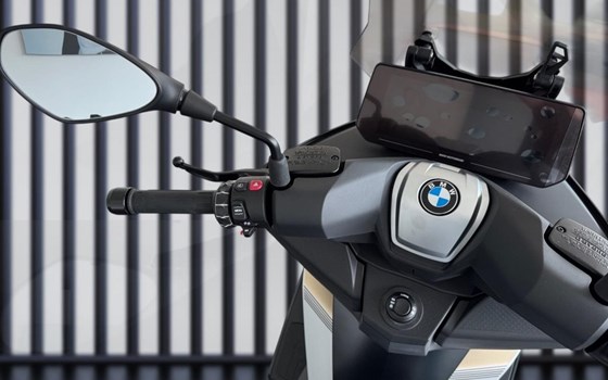 Gebrauchtmotorrad BMW C 400 GT - Bild 16