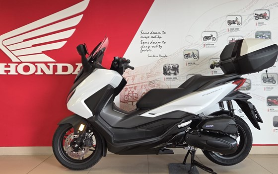 Neufahrzeug Honda Forza 125 - Bild 1