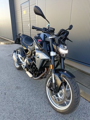BMW F 900 R (black-storm metallic) - Bild 3
