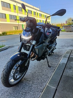 BMW F 900 R (black-storm metallic) - Bild 6