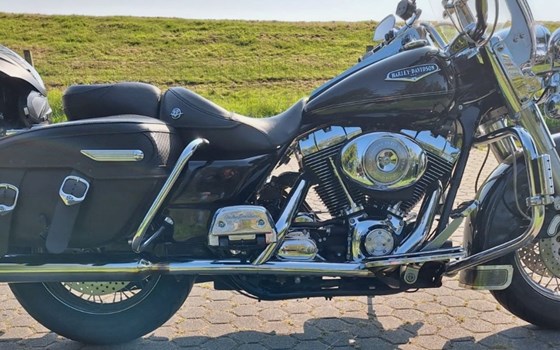 Gebrauchtmotorrad Harley-Davidson Road King Classic FLHRC - Bild 1