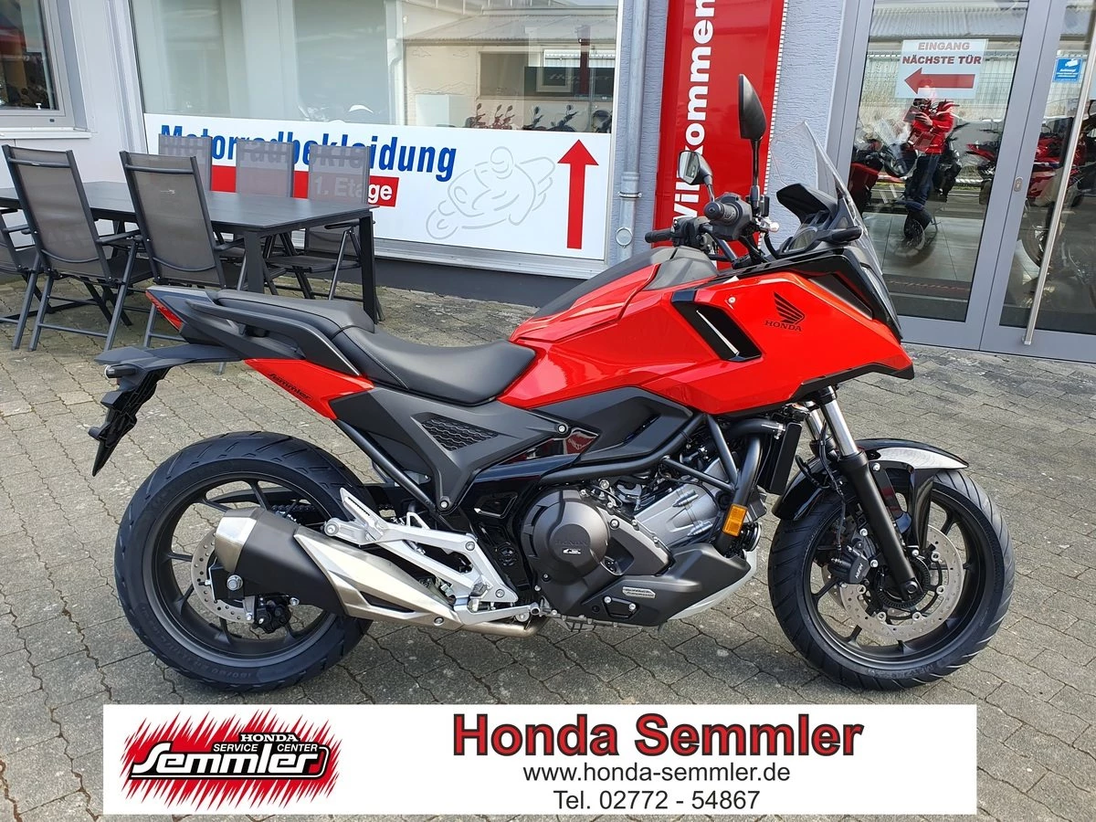 Honda NC750X DCT