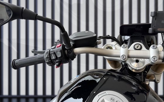 Gebrauchtmotorrad BMW R 12 nineT - Bild 14