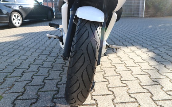 Gebrauchtmotorrad Honda DN-01 - Bild 10