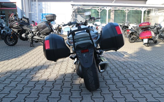 Gebrauchtmotorrad Honda DN-01 - Bild 5