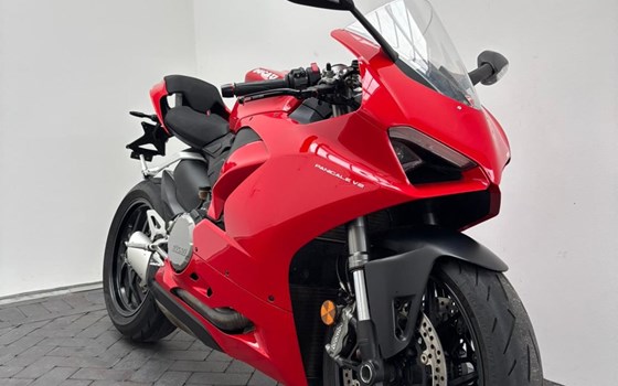 Gebrauchtmotorrad Ducati Panigale V2 - Bild 2