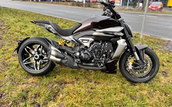 Gebrauchtmotorrad Ducati XDiavel - Bild 11