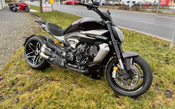 Gebrauchtmotorrad Ducati XDiavel - Bild 9